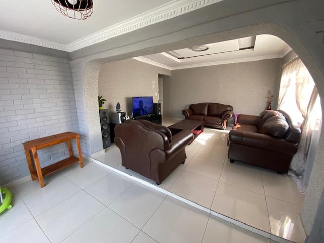 3 Bedroom Property for Sale in Clayville Gauteng