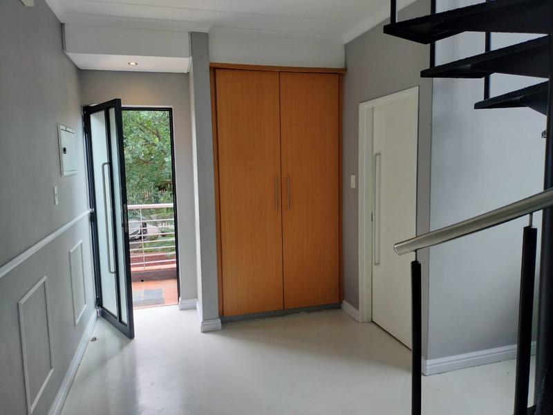 To Let 1 Bedroom Property for Rent in Atholl Gauteng