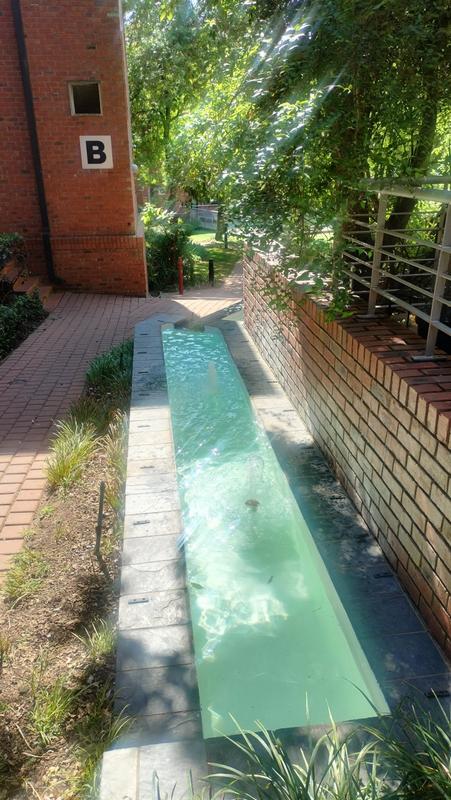To Let 1 Bedroom Property for Rent in Atholl Gauteng