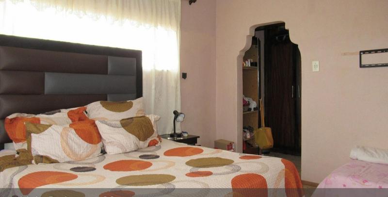 3 Bedroom Property for Sale in Toekomsrus Gauteng
