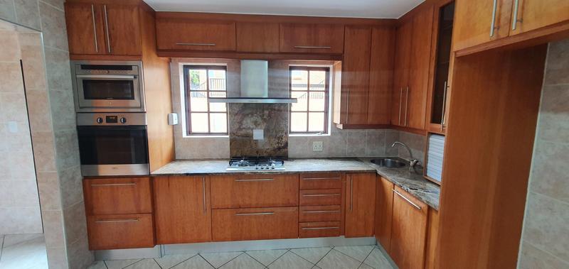To Let 5 Bedroom Property for Rent in Cornwall Hill Gauteng