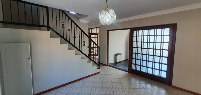 To Let 5 Bedroom Property for Rent in Cornwall Hill Gauteng