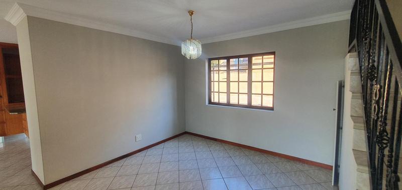 To Let 5 Bedroom Property for Rent in Cornwall Hill Gauteng