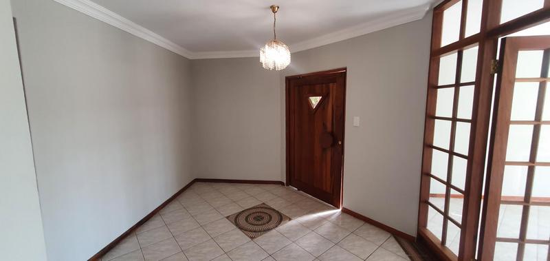 To Let 5 Bedroom Property for Rent in Cornwall Hill Gauteng