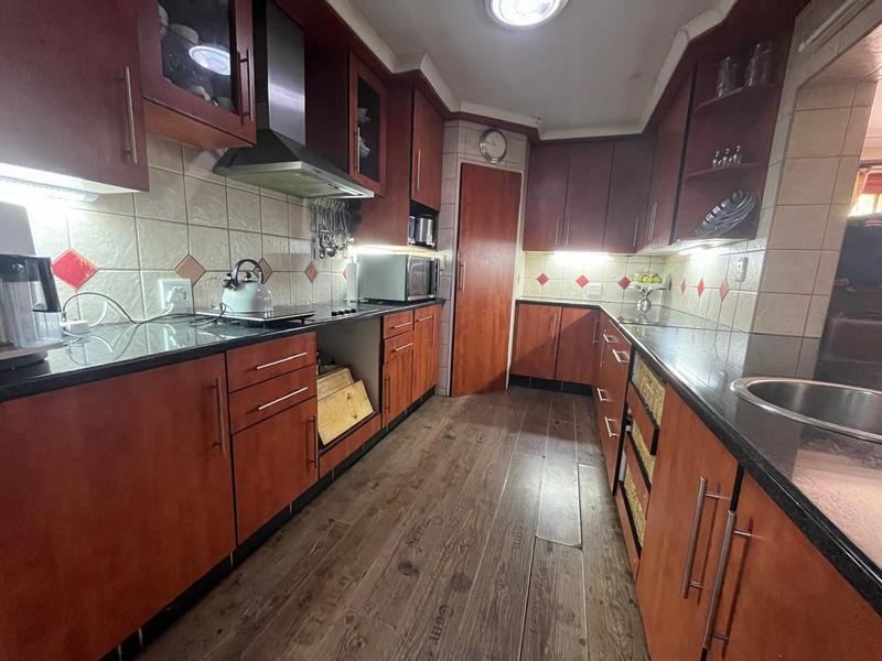 4 Bedroom Property for Sale in The Reeds Gauteng