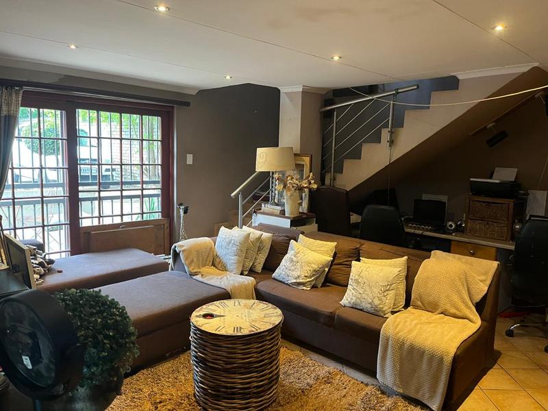 4 Bedroom Property for Sale in The Reeds Gauteng