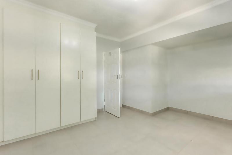 2 Bedroom Property for Sale in Fourways Gardens Gauteng