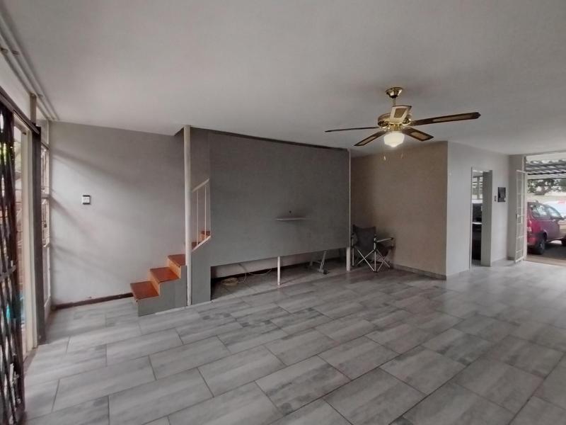 2 Bedroom Property for Sale in Roseville Gauteng