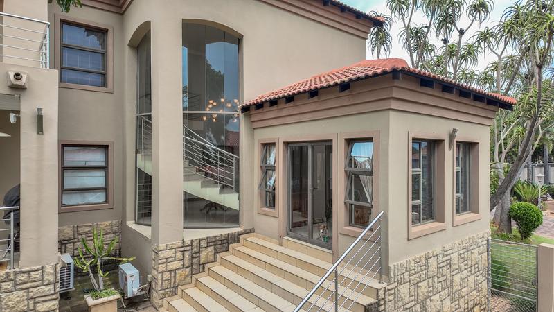 4 Bedroom Property for Sale in Magalieskruin Gauteng