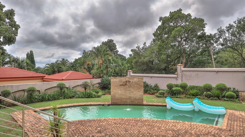 4 Bedroom Property for Sale in Magalieskruin Gauteng