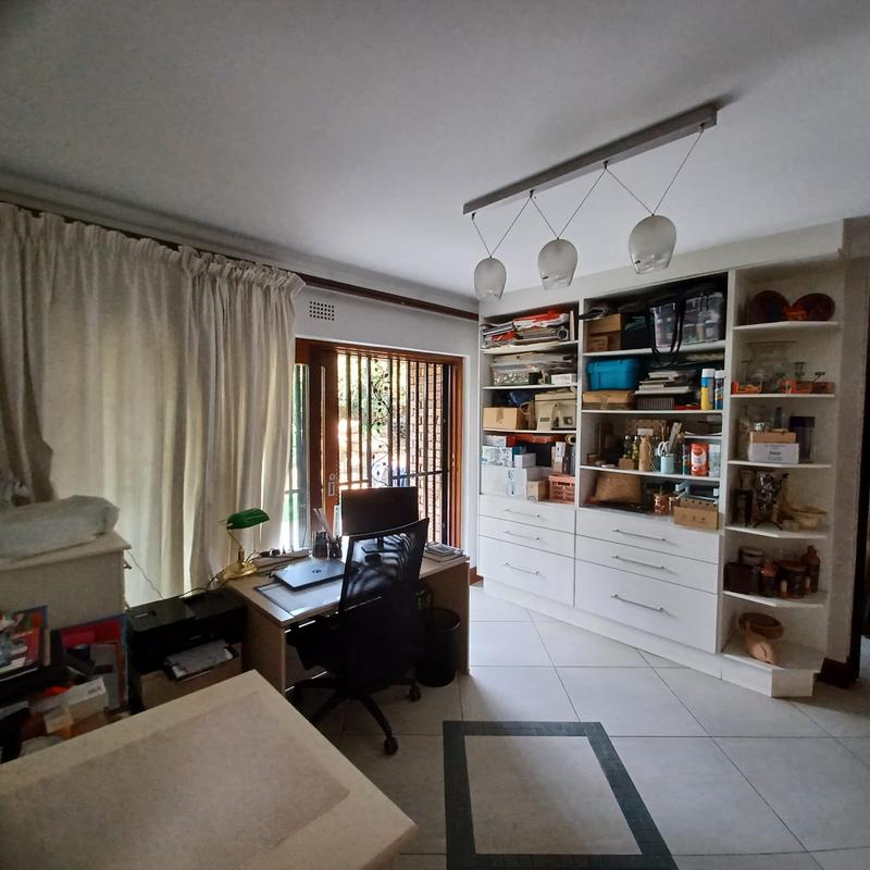 3 Bedroom Property for Sale in Bedfordview Gauteng