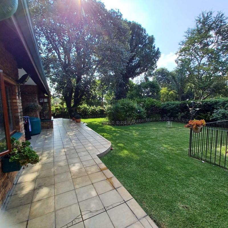 3 Bedroom Property for Sale in Bedfordview Gauteng