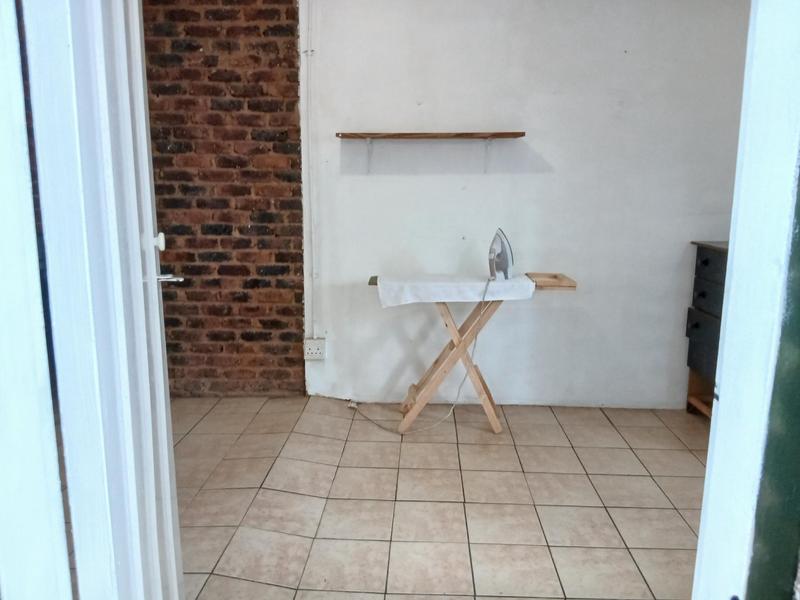 To Let 1 Bedroom Property for Rent in Danville Gauteng