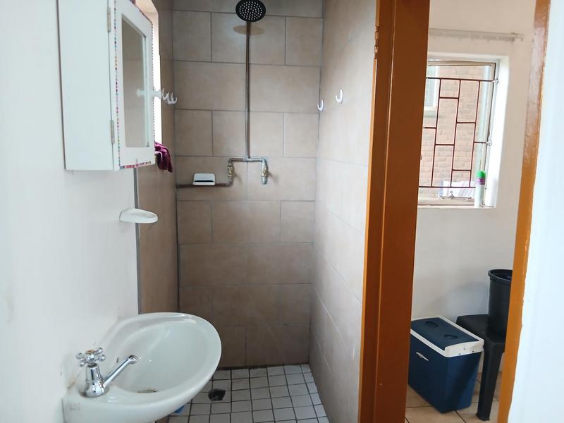 To Let 1 Bedroom Property for Rent in Danville Gauteng