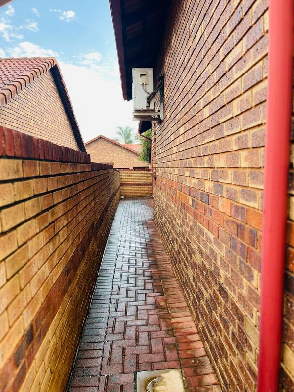 3 Bedroom Property for Sale in Kempton Park West Gauteng
