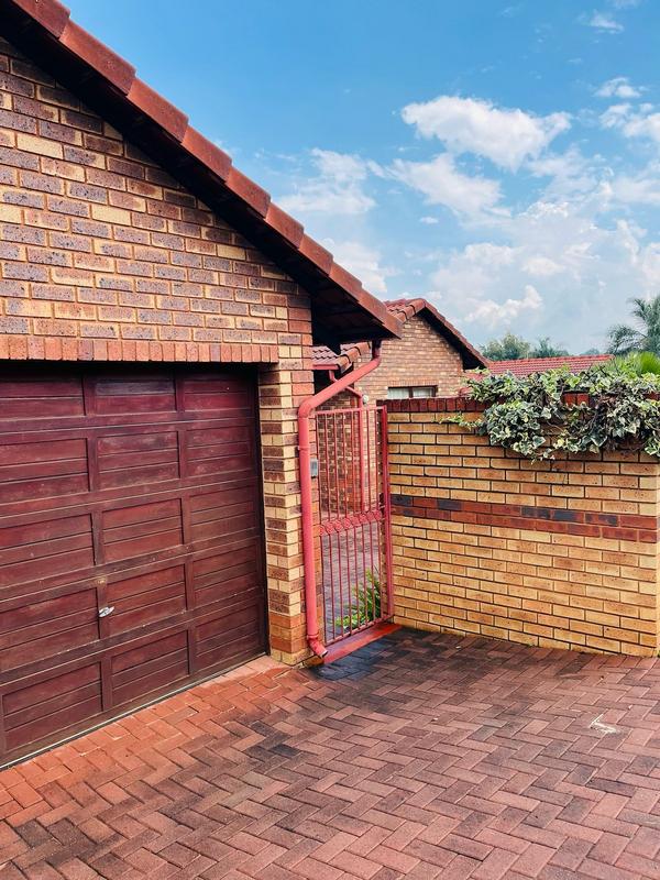 3 Bedroom Property for Sale in Kempton Park West Gauteng