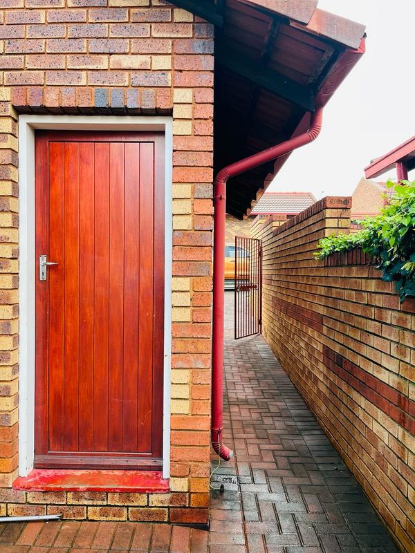 3 Bedroom Property for Sale in Kempton Park West Gauteng