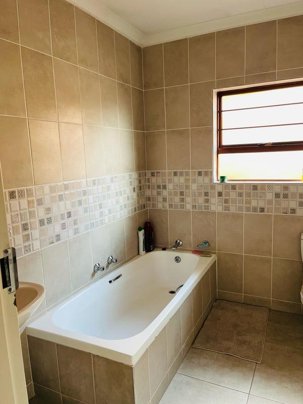3 Bedroom Property for Sale in Kempton Park West Gauteng