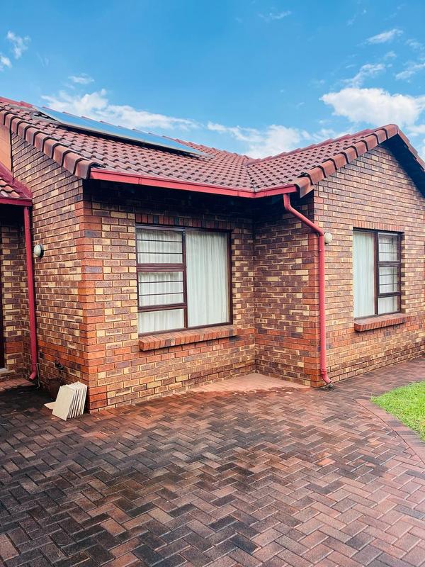 3 Bedroom Property for Sale in Kempton Park West Gauteng