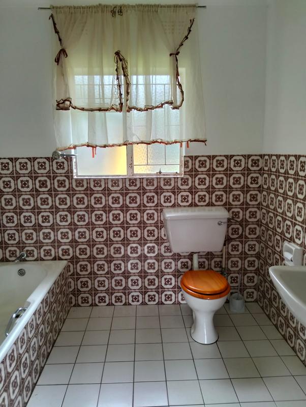 5 Bedroom Property for Sale in Birchleigh North Gauteng