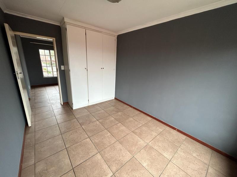 2 Bedroom Property for Sale in The Reeds Gauteng