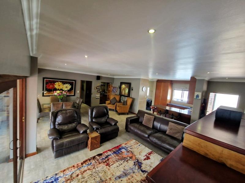3 Bedroom Property for Sale in Thatchfield Gauteng