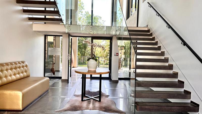 To Let 3 Bedroom Property for Rent in Crowthorne Gauteng