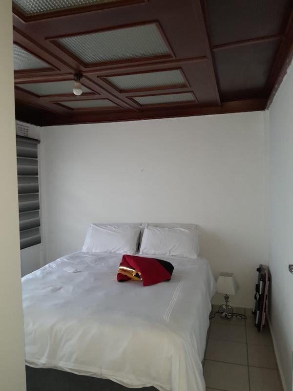 2 Bedroom Property for Sale in Dube Gauteng