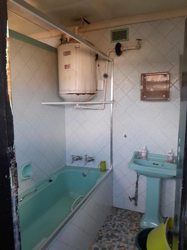 2 Bedroom Property for Sale in Dube Gauteng