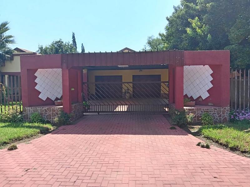 2 Bedroom Property for Sale in Falcon Ridge Gauteng