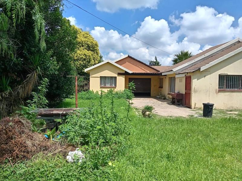 2 Bedroom Property for Sale in Falcon Ridge Gauteng