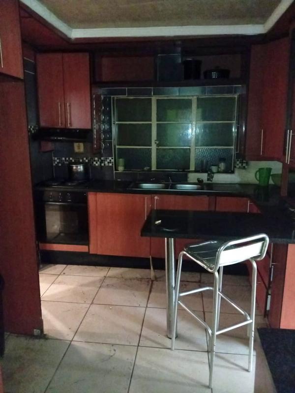 3 Bedroom Property for Sale in Mofolo Gauteng