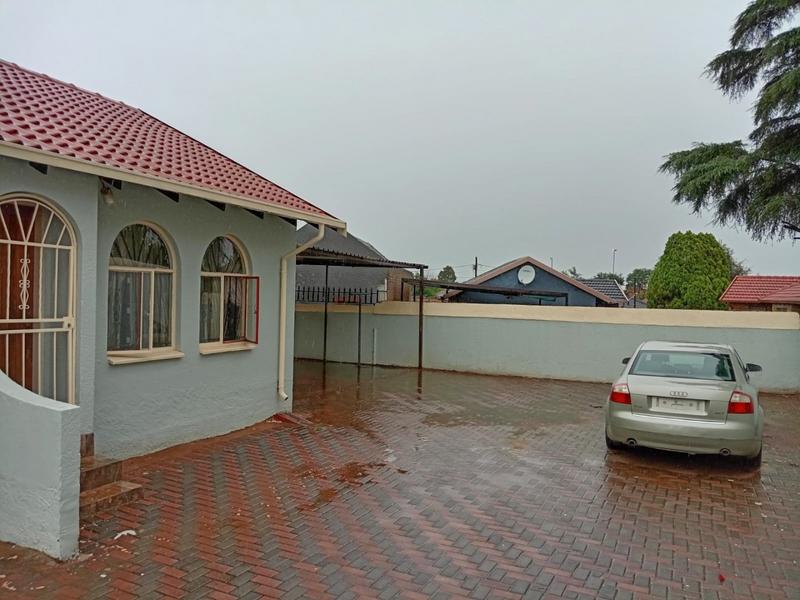 3 Bedroom Property for Sale in Protea Garden Gauteng