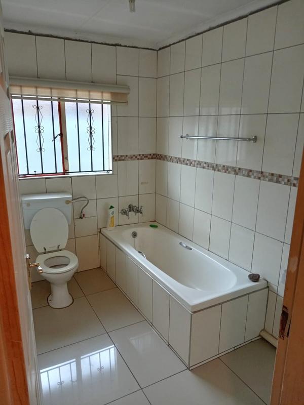 3 Bedroom Property for Sale in Protea Garden Gauteng