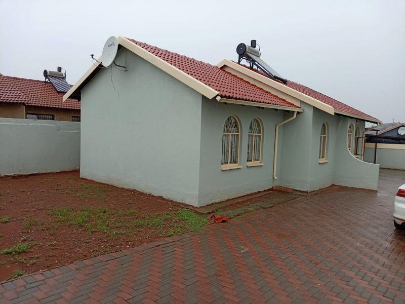 3 Bedroom Property for Sale in Protea Garden Gauteng