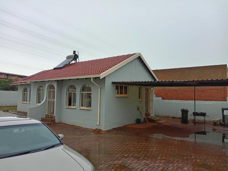 3 Bedroom Property for Sale in Protea Garden Gauteng