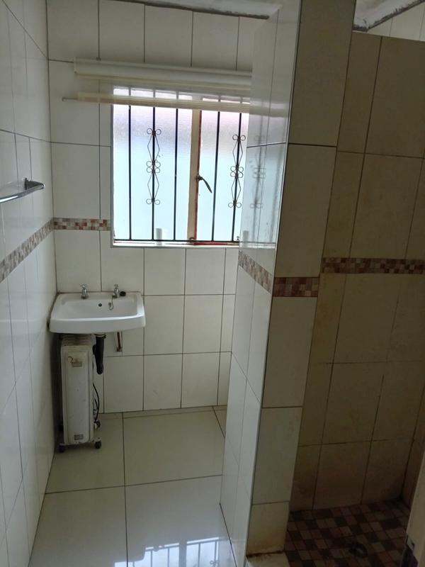 3 Bedroom Property for Sale in Protea Garden Gauteng