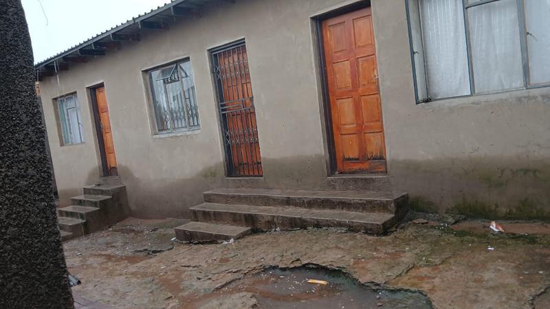 2 Bedroom Property for Sale in Orlando Gauteng