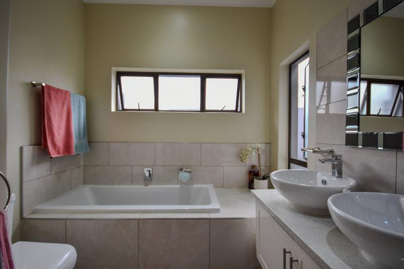 3 Bedroom Property for Sale in Midstream Estate Gauteng