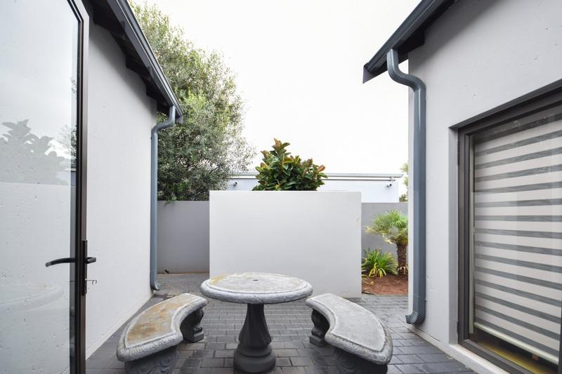 3 Bedroom Property for Sale in Midstream Estate Gauteng