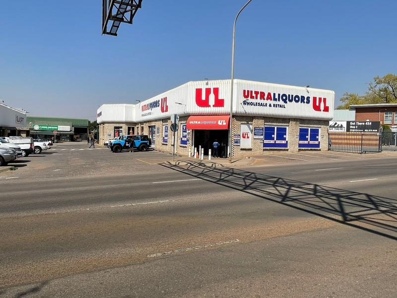 To Let commercial Property for Rent in Zwartkop Gauteng