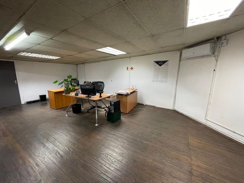 To Let commercial Property for Rent in Zwartkop Gauteng
