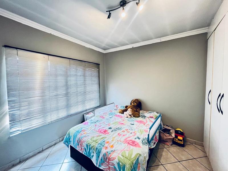 2 Bedroom Property for Sale in Doornpoort Gauteng