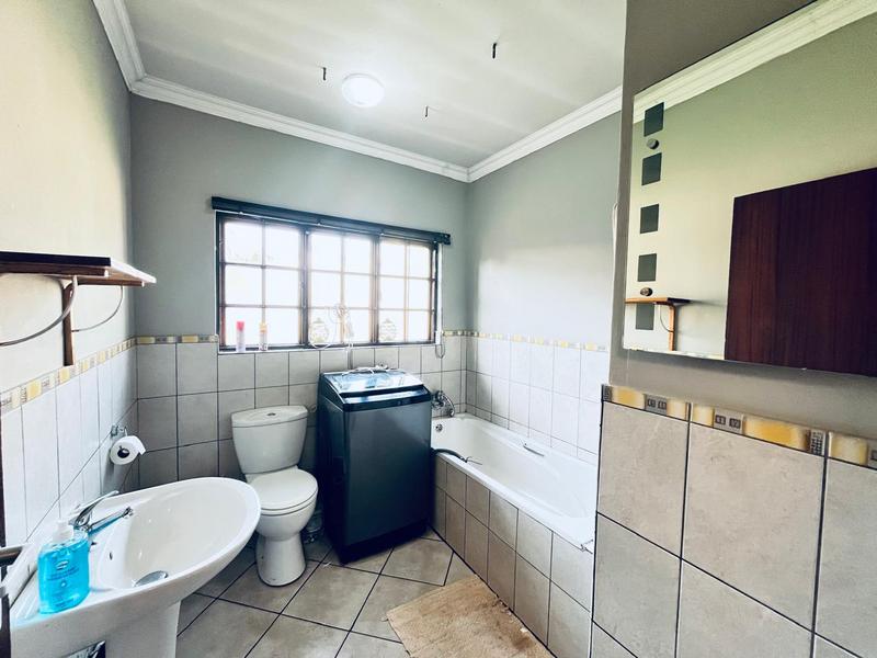 2 Bedroom Property for Sale in Doornpoort Gauteng