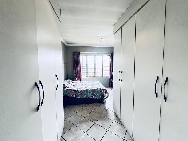 2 Bedroom Property for Sale in Doornpoort Gauteng