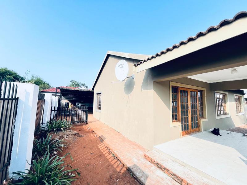 2 Bedroom Property for Sale in Doornpoort Gauteng
