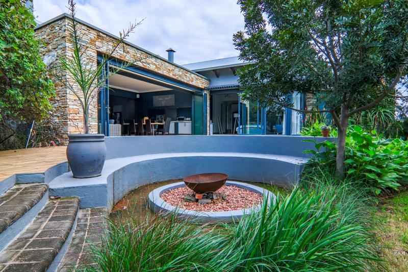 3 Bedroom Property for Sale in Copperleaf Estate Gauteng