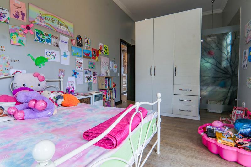 3 Bedroom Property for Sale in Copperleaf Estate Gauteng