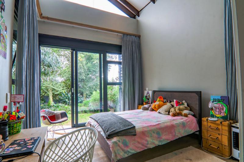 3 Bedroom Property for Sale in Copperleaf Estate Gauteng
