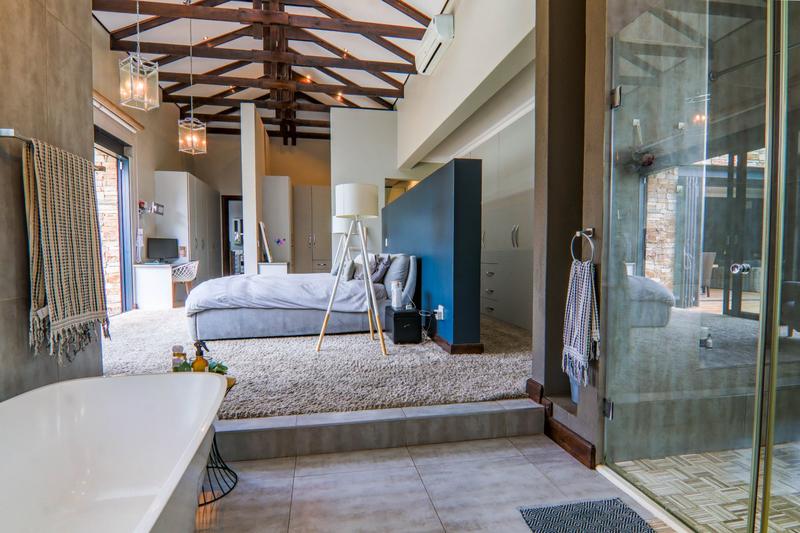 3 Bedroom Property for Sale in Copperleaf Estate Gauteng